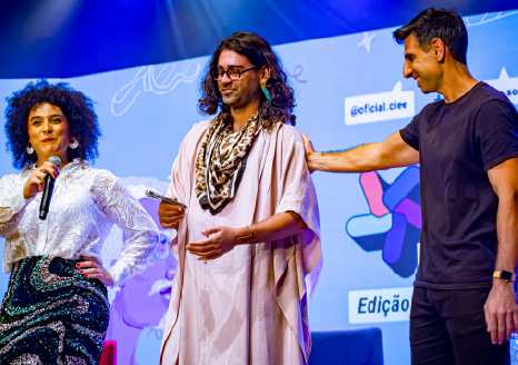 Foto de uma atividade que foi realizado no palco no dia do evento