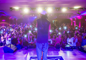 Foto do evento no teatro CIEE